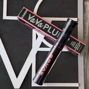 Buxom Va-Va Plump Shiny Liquid Lipstick, Push Up Pink (Retired Shade)